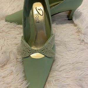 Dolce Pearl Mint Heel